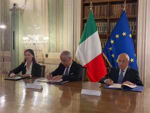 Firma-Protocollo-2-300x225